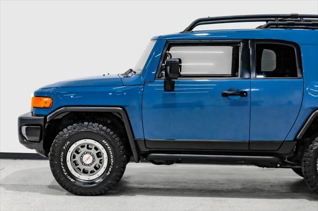 2014 Toyota FJ Cruiser Base