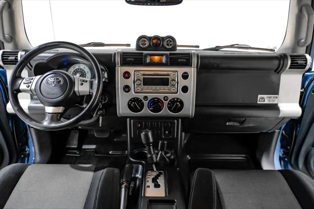 2014 Toyota FJ Cruiser Base