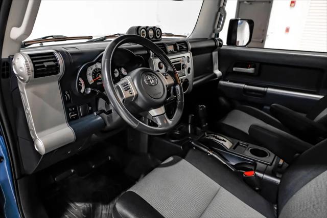 2014 Toyota FJ Cruiser Base