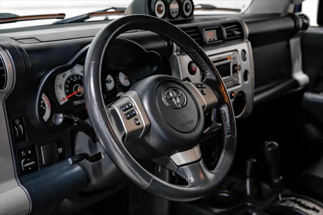 2014 Toyota FJ Cruiser Base