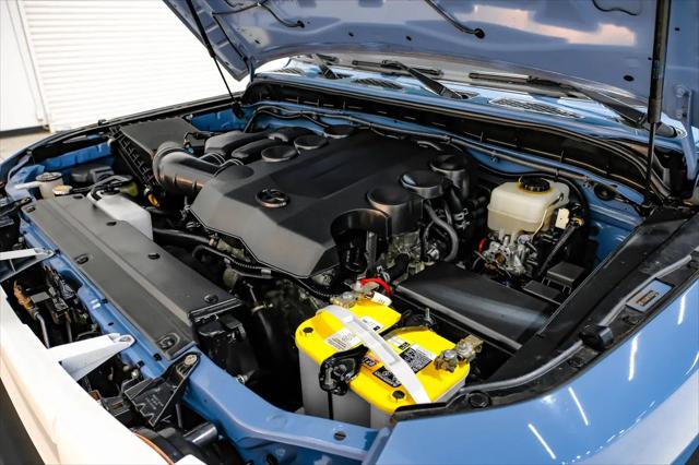 2014 Toyota FJ Cruiser Base