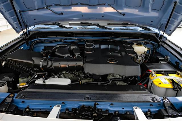 2014 Toyota FJ Cruiser Base