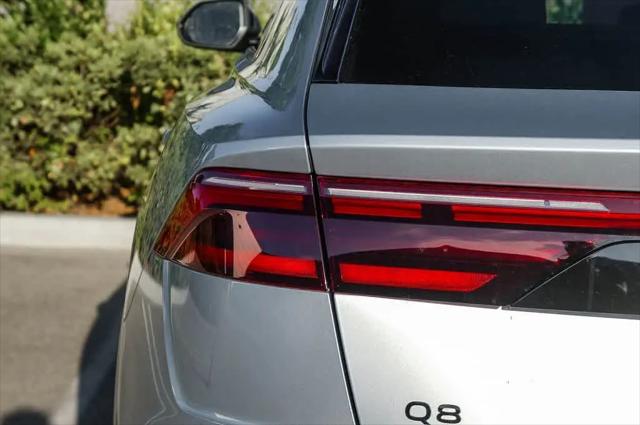2026 Audi Q8 Premium Plus 55 TFSI quattro Tiptronic