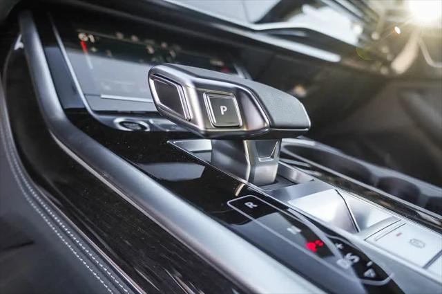 2026 Audi Q8 Premium Plus 55 TFSI quattro Tiptronic