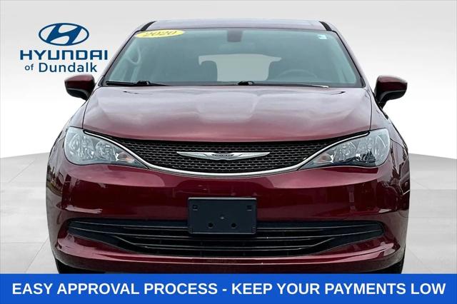 2020 Chrysler Voyager LX