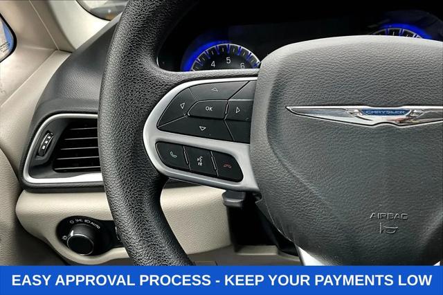 2020 Chrysler Voyager LX