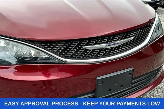 2020 Chrysler Voyager LX
