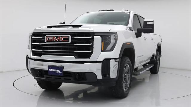 2025 GMC Sierra 2500HD 4WD Crew Cab Standard Bed SLT