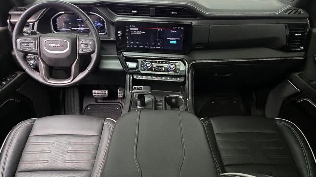 2023 GMC Sierra 1500 4WD Crew Cab Short Box AT4X