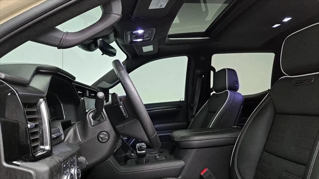 2023 GMC Sierra 1500 4WD Crew Cab Short Box AT4X