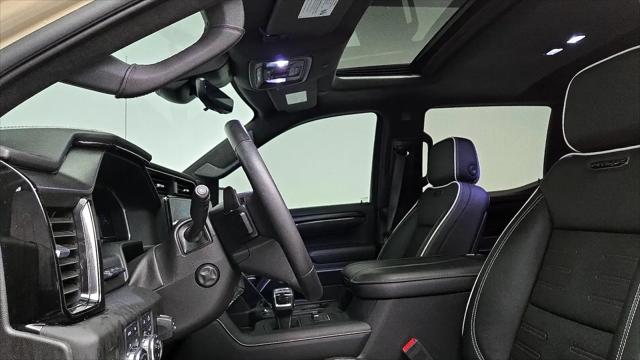 2023 GMC Sierra 1500 4WD Crew Cab Short Box AT4X