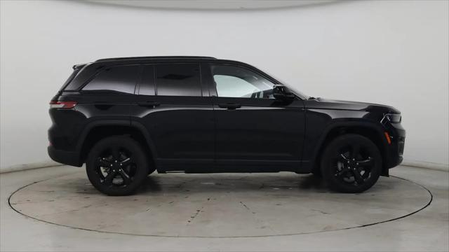 2023 Jeep Grand Cherokee Altitude 4x4