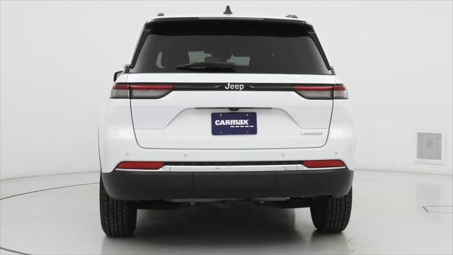 2023 Jeep Grand Cherokee Laredo 4x2