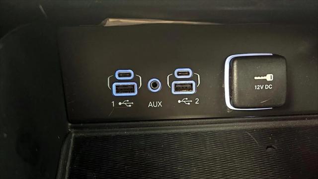 2023 Jeep Grand Cherokee Laredo 4x2