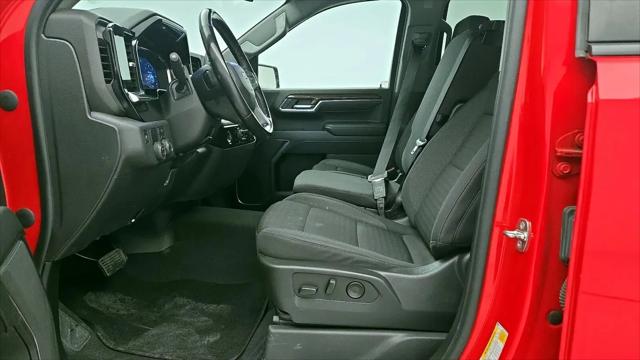 2023 Chevrolet Silverado 1500 2WD Crew Cab Short Bed LT
