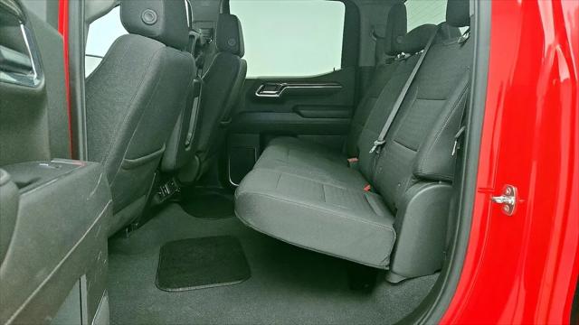 2023 Chevrolet Silverado 1500 2WD Crew Cab Short Bed LT
