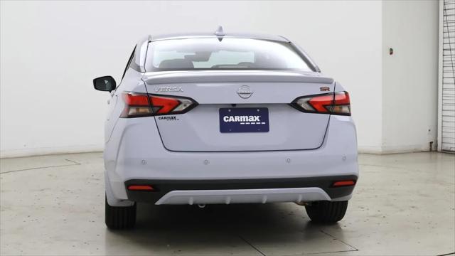 2024 Nissan Versa 1.6 SR