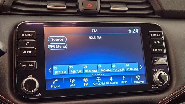 2024 Nissan Versa 1.6 SR