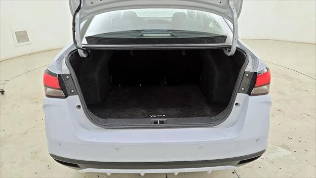2024 Nissan Versa 1.6 SR