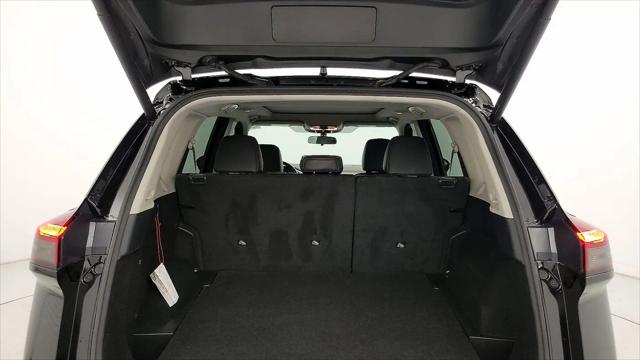 2021 Nissan Rogue SV FWD