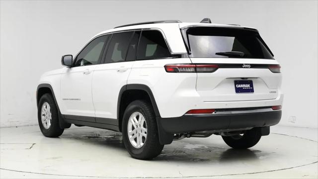 2025 Jeep Grand Cherokee Laredo 4x2
