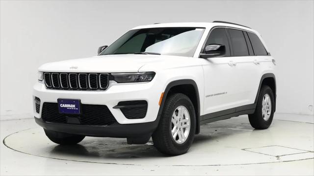 2025 Jeep Grand Cherokee Laredo 4x2