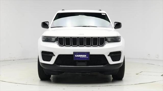 2025 Jeep Grand Cherokee Laredo 4x2