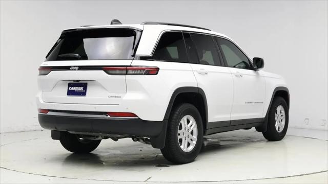 2025 Jeep Grand Cherokee Laredo 4x2