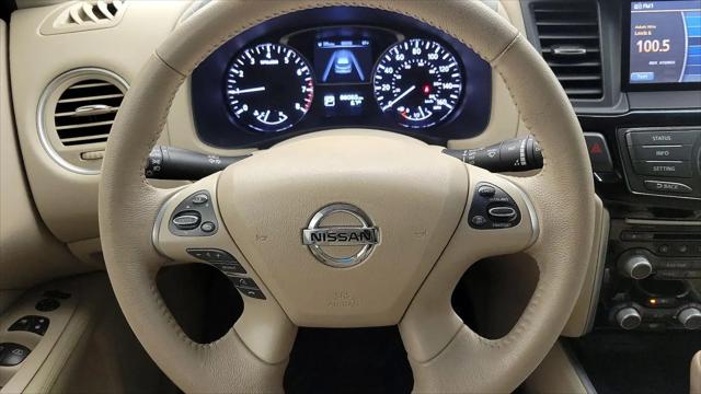 2014 Nissan Pathfinder SV