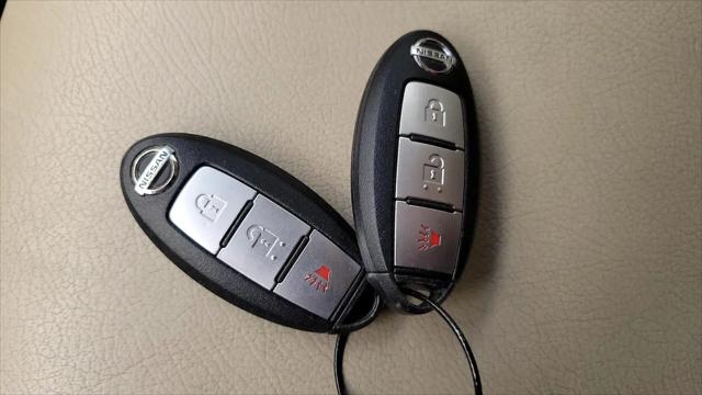 2014 Nissan Pathfinder SV