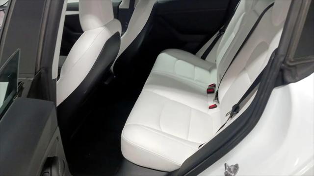 2022 Tesla Model 3 Long Range Dual Motor All-Wheel Drive