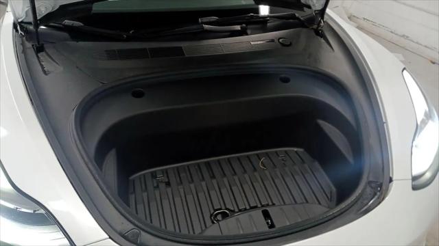 2022 Tesla Model 3 Long Range Dual Motor All-Wheel Drive