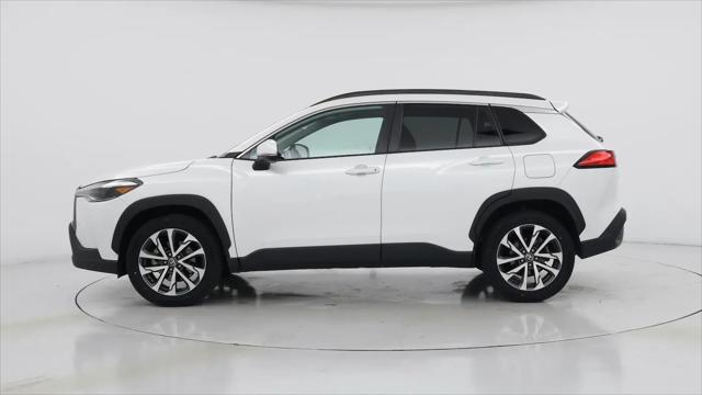 2023 Toyota Corolla Cross XLE