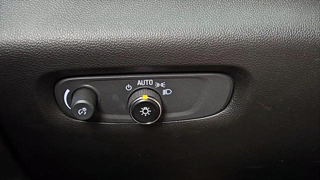 2023 Chevrolet Traverse AWD LS