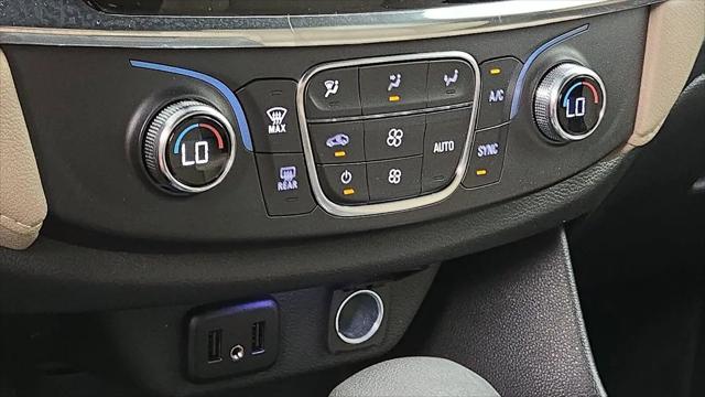 2023 Chevrolet Traverse AWD LS