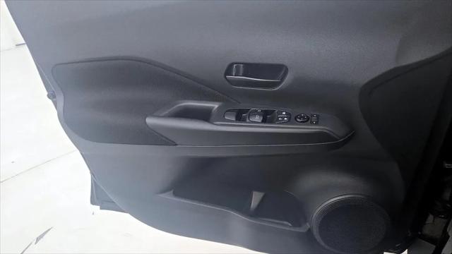 2022 Nissan Kicks S Xtronic CVT