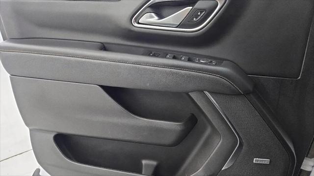 2022 GMC Yukon 4WD AT4