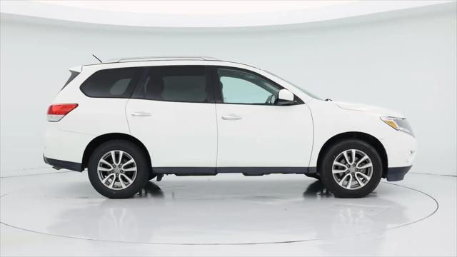 2016 Nissan Pathfinder S