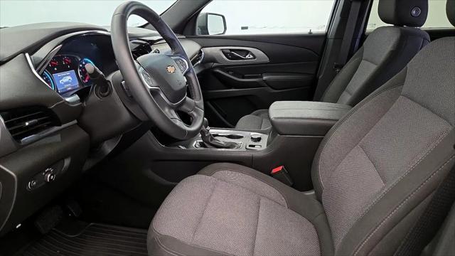 2023 Chevrolet Traverse FWD LT Cloth