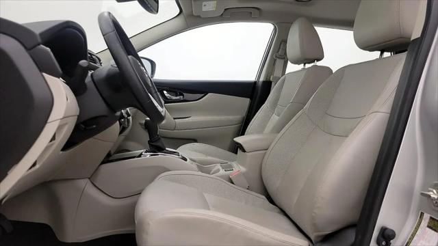 2022 Nissan Rogue Sport SL AWD Xtronic CVT