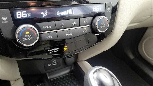 2022 Nissan Rogue Sport SL AWD Xtronic CVT