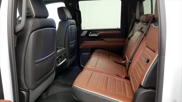 2025 GMC Sierra 2500HD 4WD Crew Cab Standard Bed Denali Ultimate