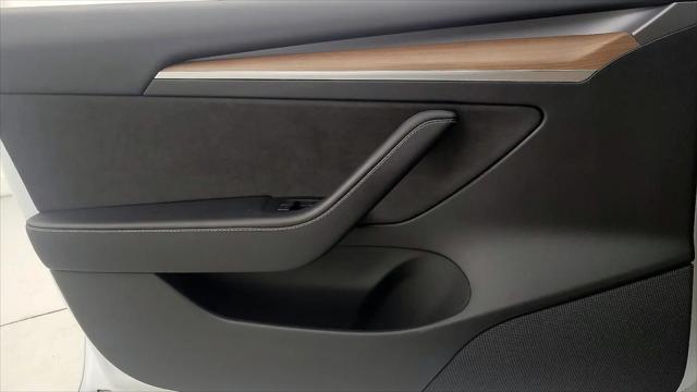 2022 Tesla Model 3 Long Range Dual Motor All-Wheel Drive