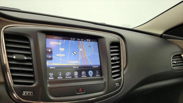 2015 Chrysler 200 C