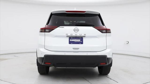 2025 Nissan Rogue SV FWD