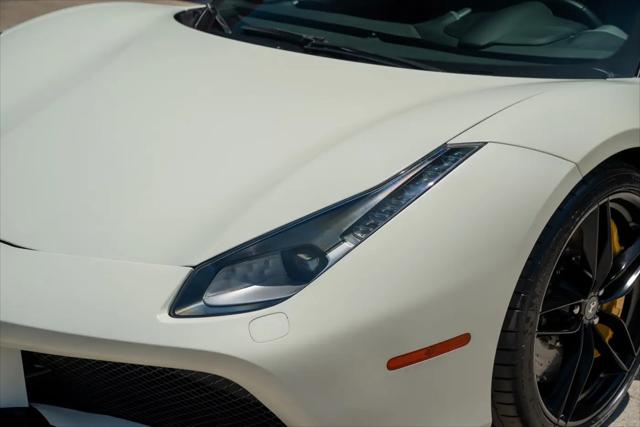 2016 Ferrari 488 GTB GTB