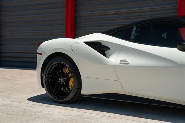 2016 Ferrari 488 GTB GTB