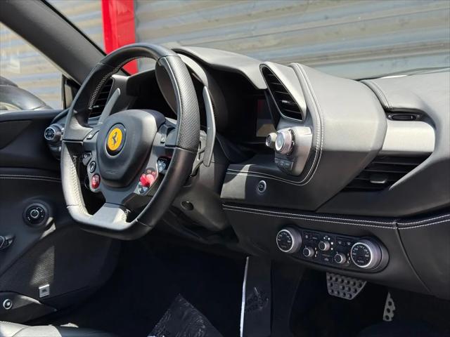 2016 Ferrari 488 GTB GTB