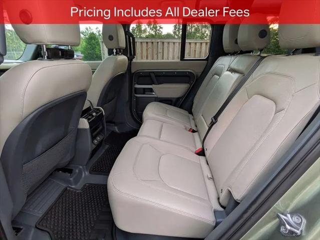 2024 Land Rover Defender 110 P300