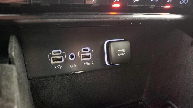2023 Jeep Grand Cherokee L Laredo 4x4